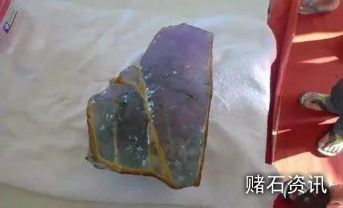 赌石技巧：擦石、切石、磨石