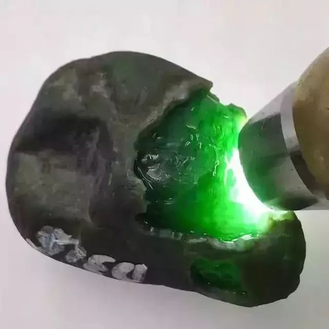 赌石之玉石谨防受骗