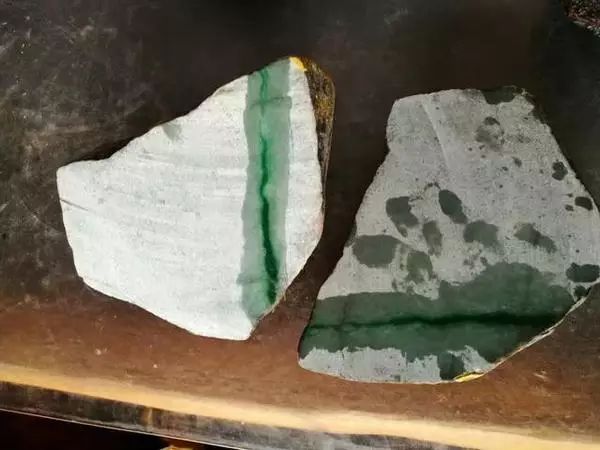 价值2万翡翠赌石毛料，典型的“宁赌一线”赌涨案例